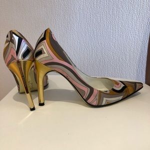 Emilio Pucci Colorful Silk Pumps 4” heels